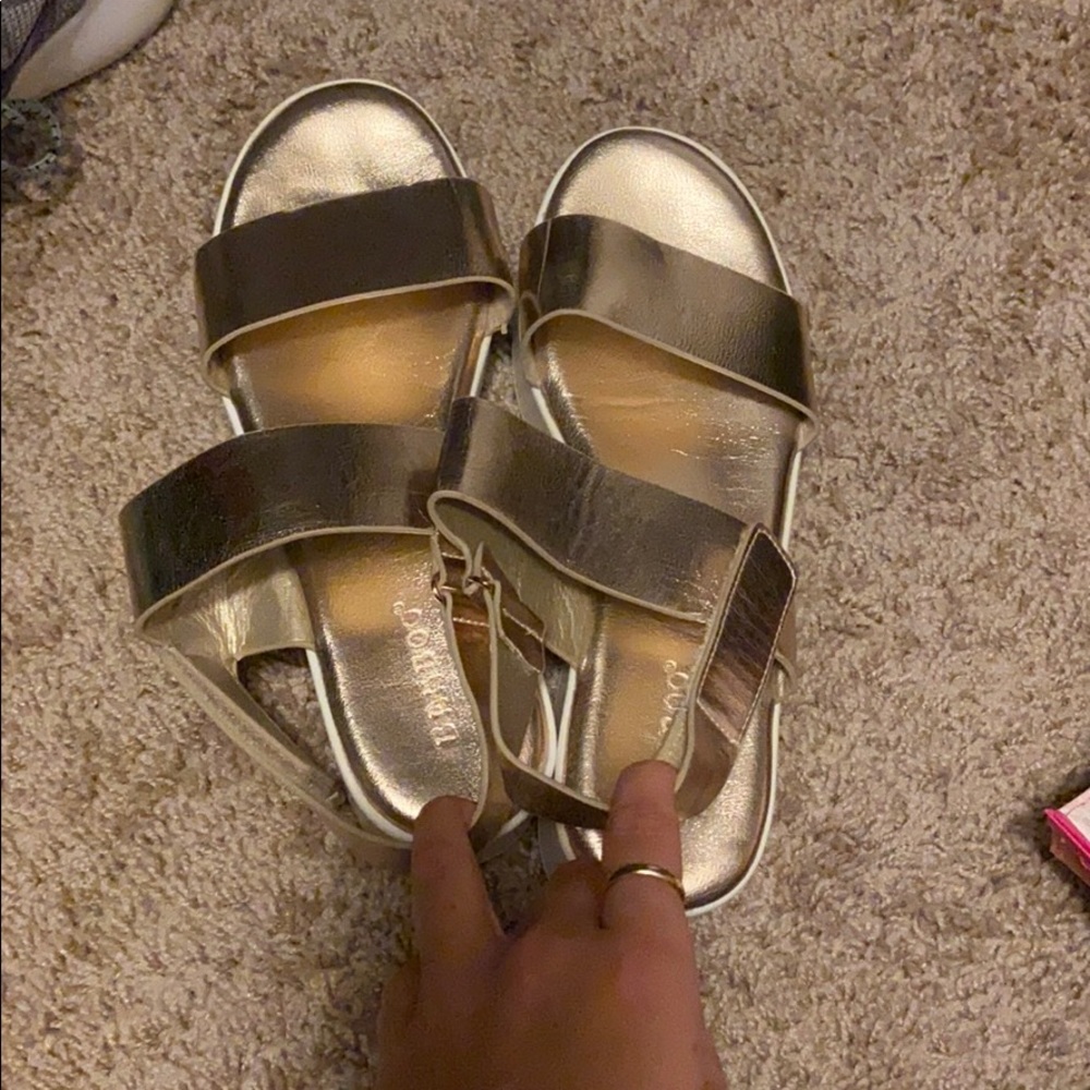 Platform sandals